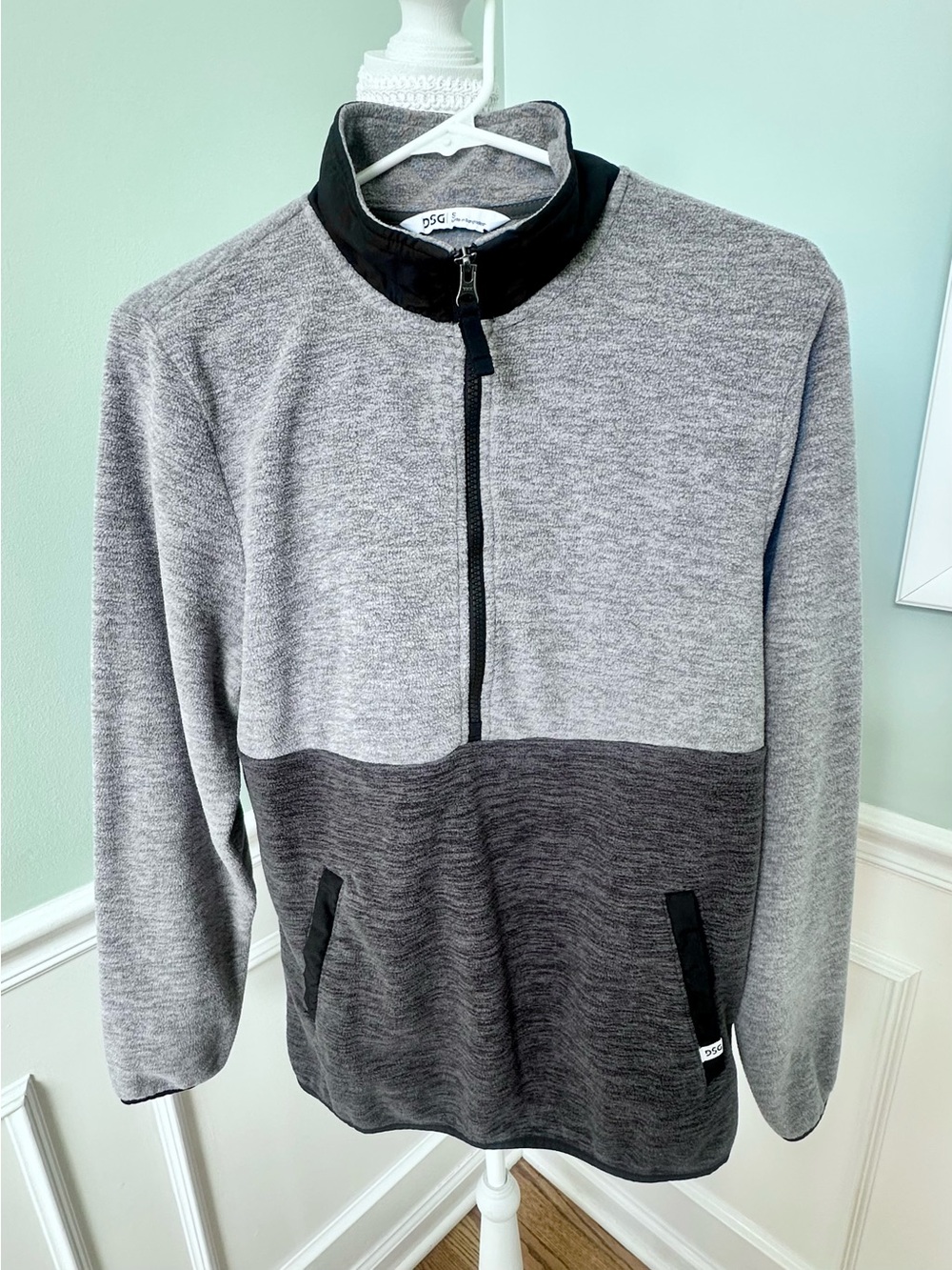 DSG Men’s Two-Tone Everyday Polar Fleece 1/2 Zip Pullover Heather Gray Size S
